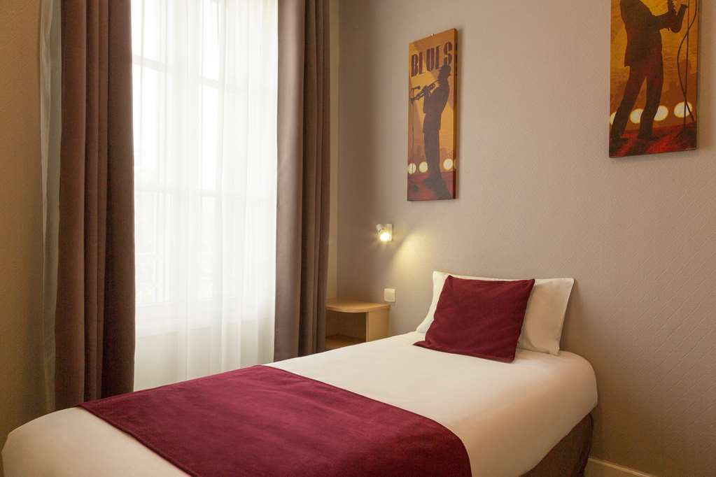 Hotel Henri IV Coutras Værelse billede